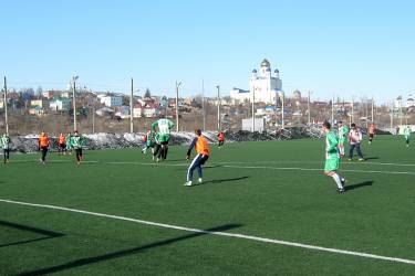 В рамках зимнего первенства Ельца по футболу сыграны матчи очередного тура.