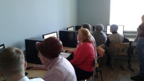 Занятия с пожилыми людьми "Компьютерная грамотность"